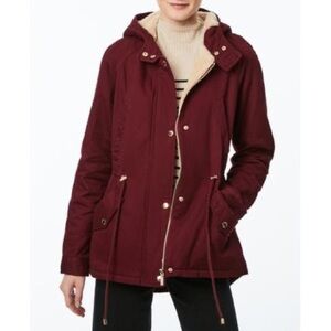 Collection B Juniors' Hooded Anorak Jacket,  women’s coat size S Burgundy. New